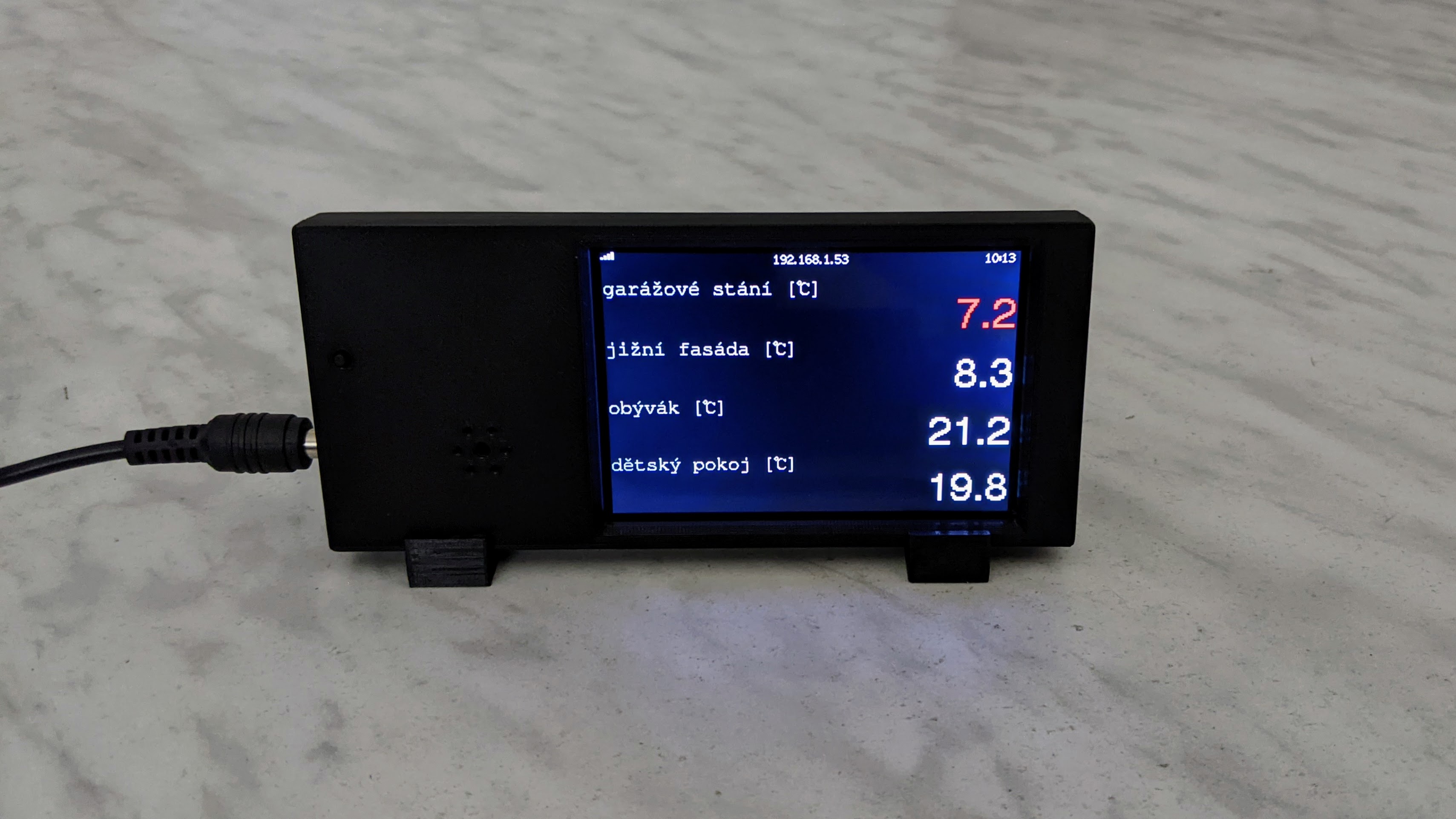 WiFi Displej zobrazuje čtyři hodnoty